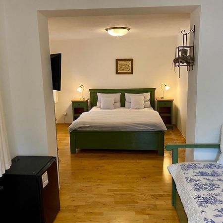 Pension Wok Чески-Крумлов Номер фото